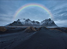 哀悼,7名塞萨洛尼基球迷在前往看欧联杯路上遇车祸去世