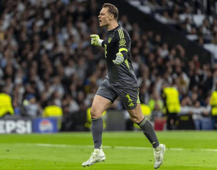 XC SPORTS-40岁诺伊尔9次扑救闪耀欧冠，拜仁拟4月商讨续约|曼努埃尔·诺伊尔|皇马|德国|皇家马德里|拜仁慕尼黑_新浪体育_新浪新闻